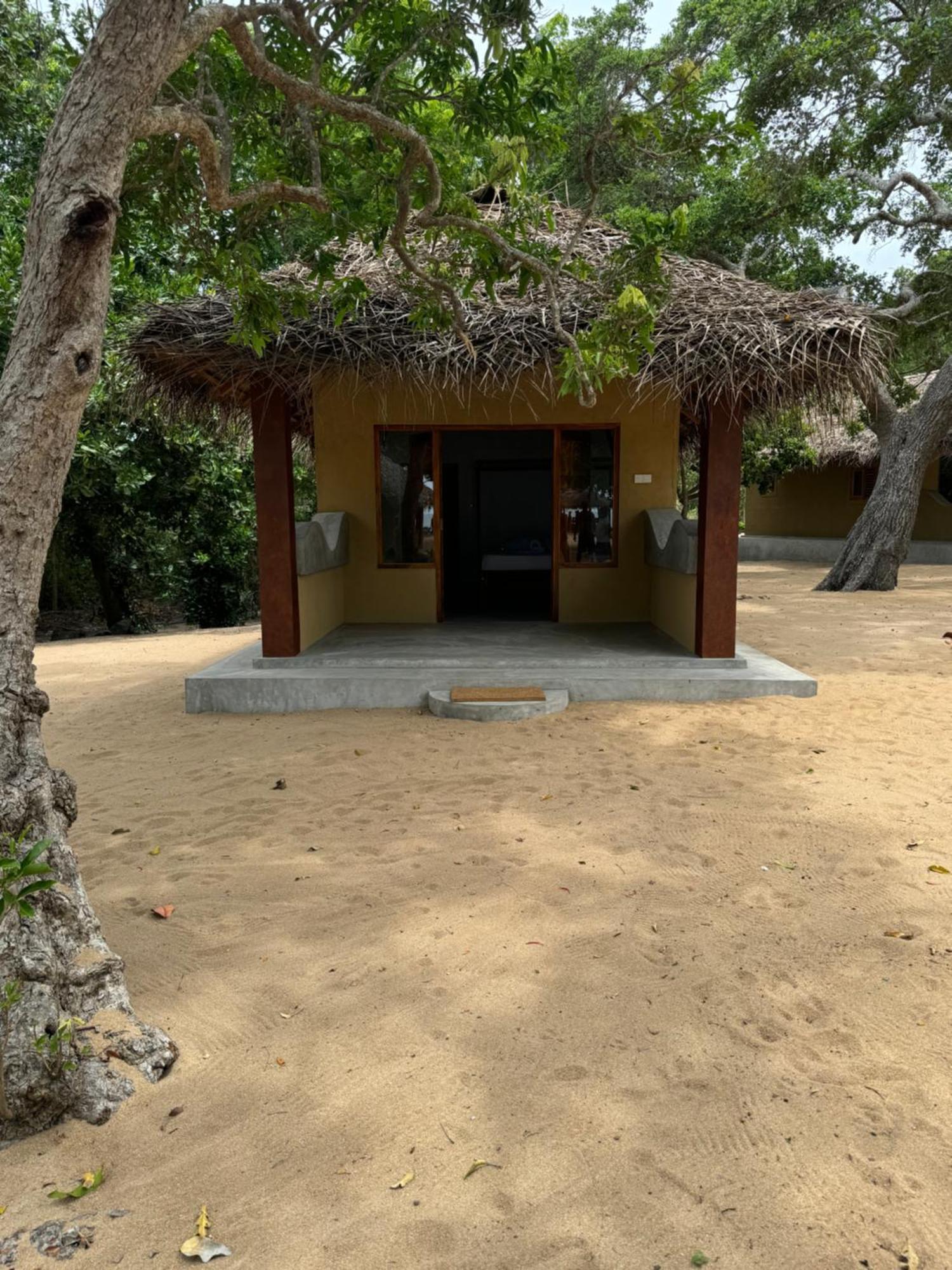 Peanut Farm Surf And Wild Resort - Arugambay Baie d'Arugam Extérieur photo